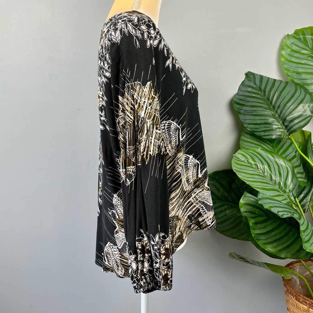 Free People “Birds of a feather” Floral Blouse - Picture 5 of 15